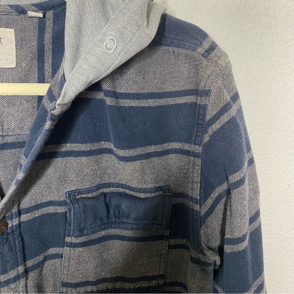 90’s Style Button Down Hooded Flannel - image 4